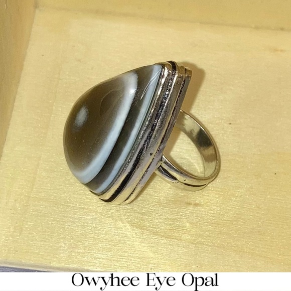 Bullseye Owyhee Opal Gemstone Dainty Handmade Ring - Picture 3 of 5